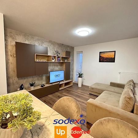 Deluxe Cozy Apartments - Coresi Mall #Braşov Exteriör bild