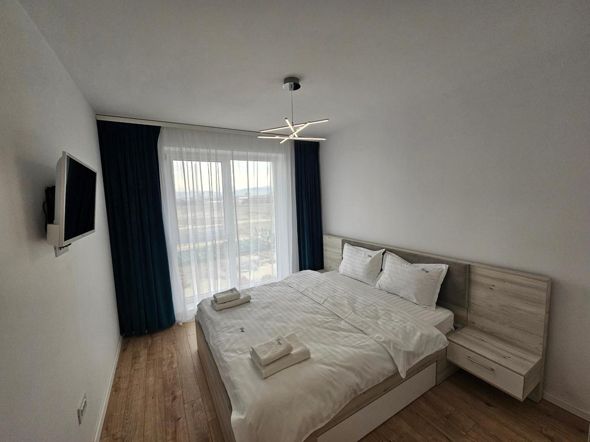 Deluxe Cozy Apartments - Coresi Mall #Braşov Exteriör bild
